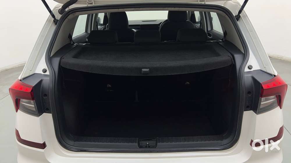 Skoda Kushaq Ambition 1.0l Tsi Mt, 2024, Petrol