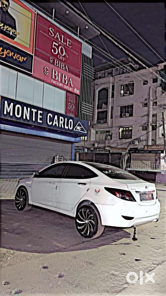 Hyundai Fluidic Verna 2013