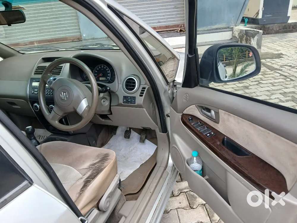 2011 Maruti Suzuki Sx4 Diesel Manual Second-owner