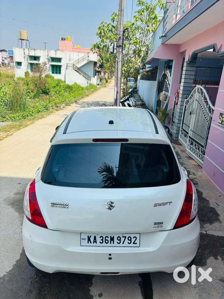 Maruti Suzuki Swift Ddis Zdi, 2012, Diesel