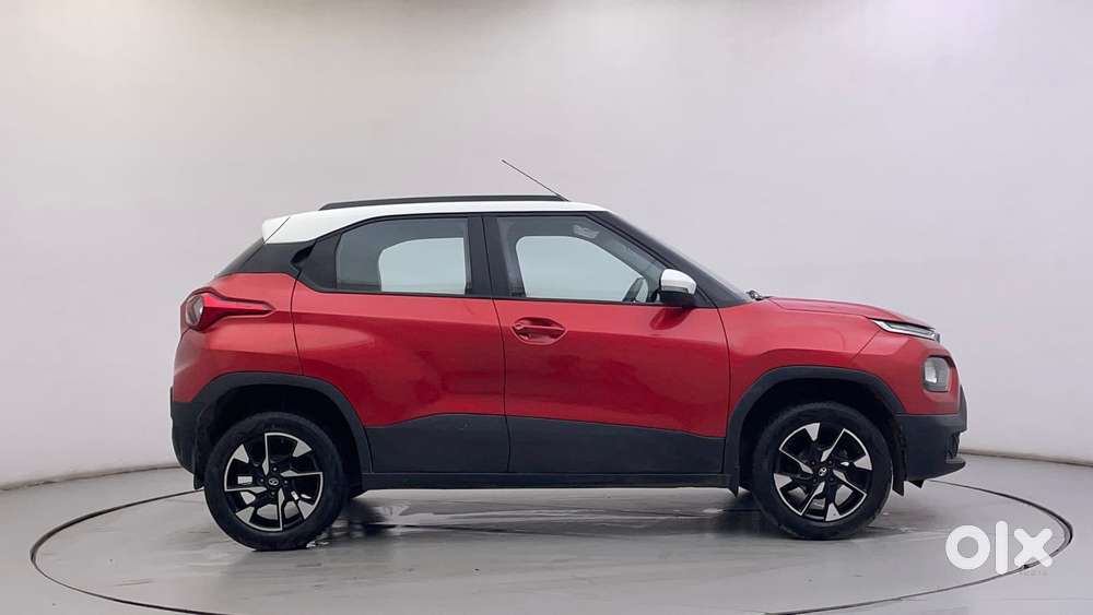 Tata Punch 1.2 Revotron Creative Dual Tone, 2021, Petrol