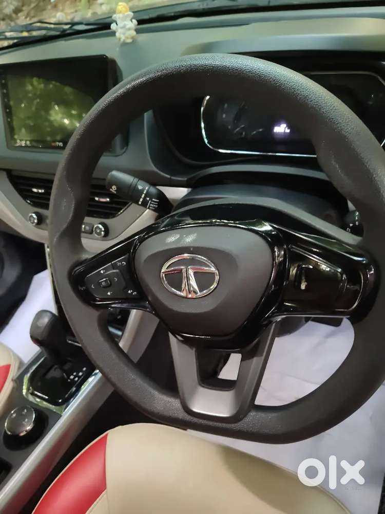 Tata Nexon 2021 Petrol Well Maintained And Good Condition Wit Sunroof