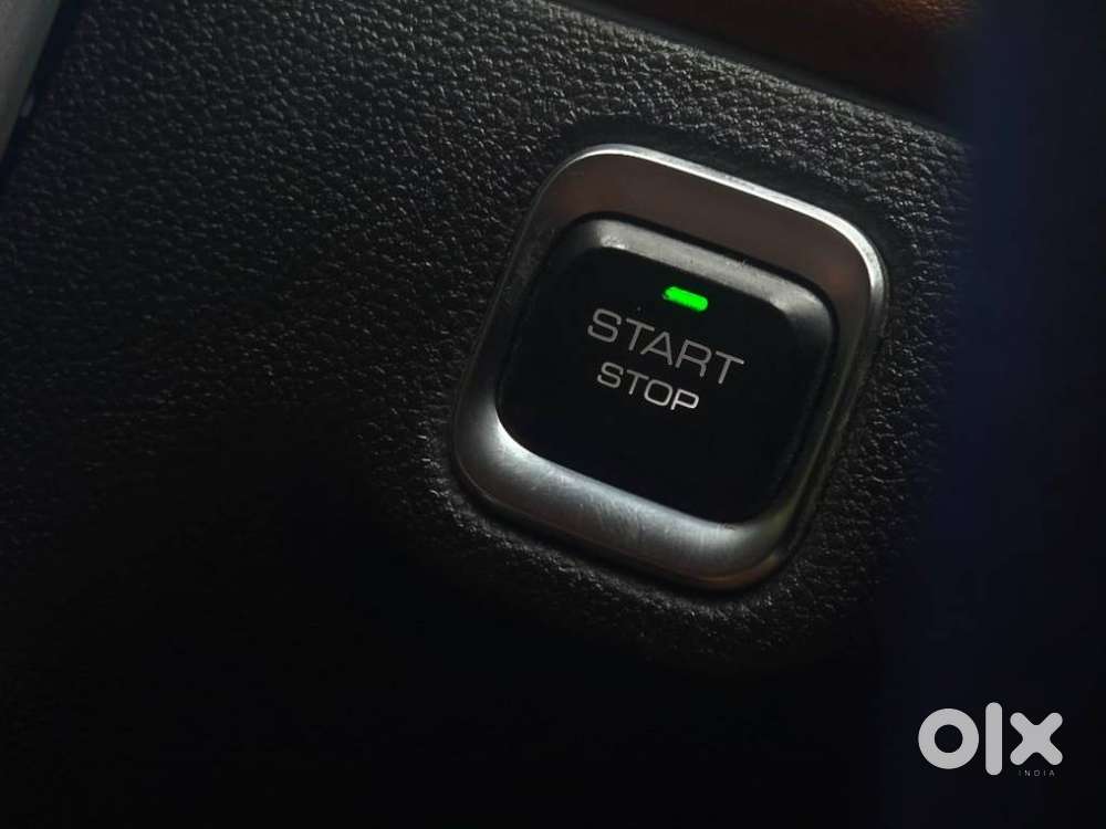 Mg Hector Plus Sharp Pro 1.5 Turbo Petrol Cvt 6 Str, 2023, Petrol