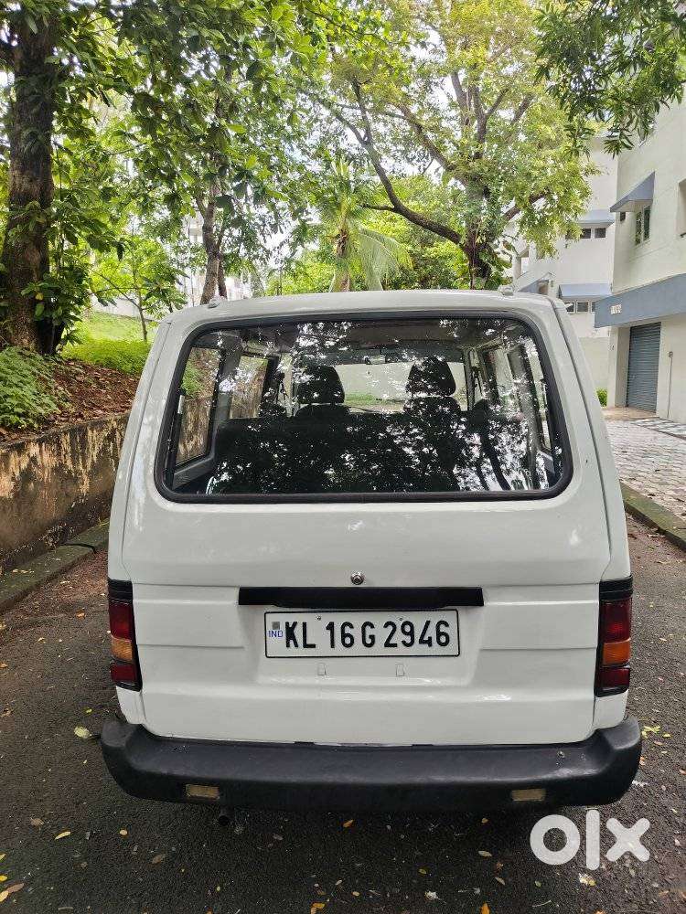 Maruti Suzuki Omni 5 Seater, 2011, Petrol