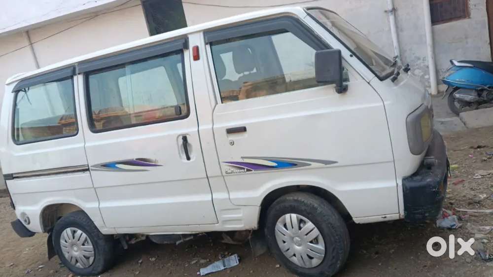 Maruti Suzuki Omni 2016