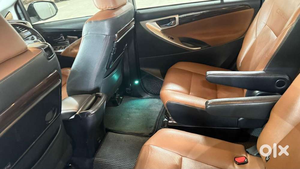 Toyota Innova Crysta 2020 Diesel Well Maintained