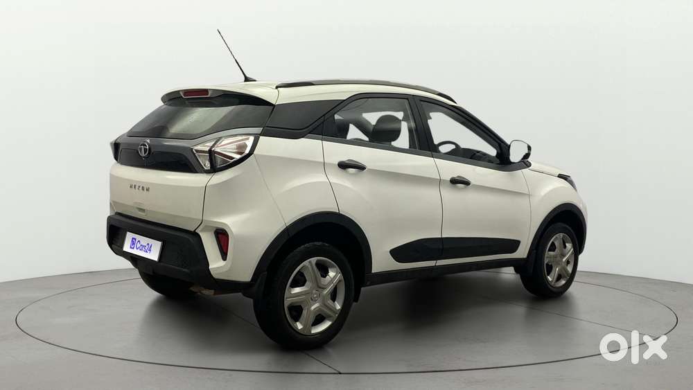Tata Nexon 1.2 Revotron Xm (s), 2021, Petrol