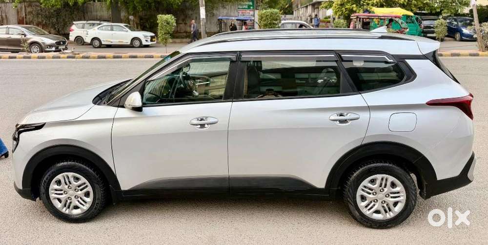 Kia Carens 1.4 Prestige 7 Str, 2022, Petrol