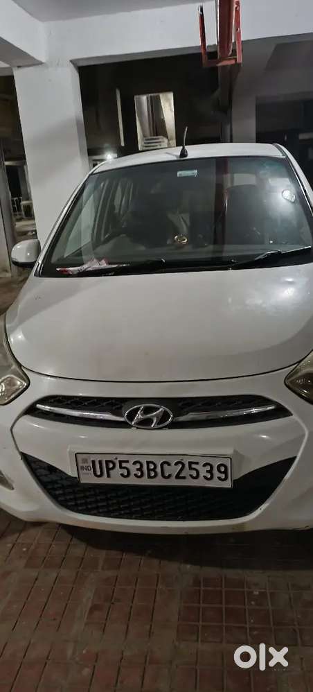Hyundai I10 Sportz 2012