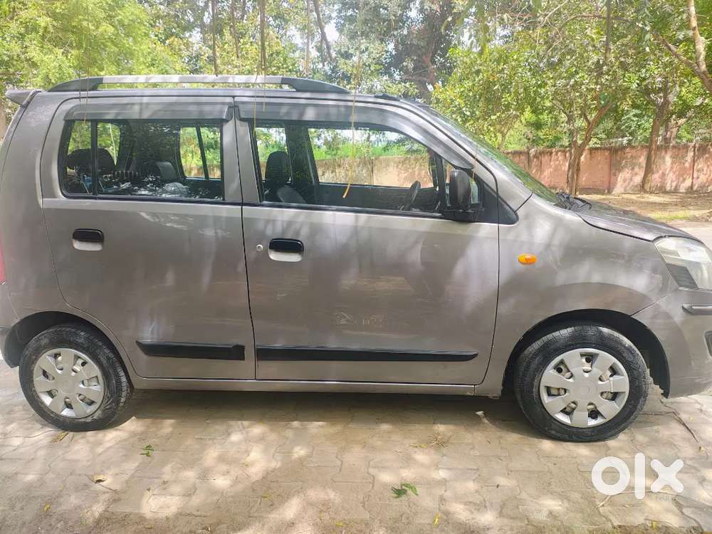 Maruti Suzuki Wagon R 2015 Petrol Well Maintained