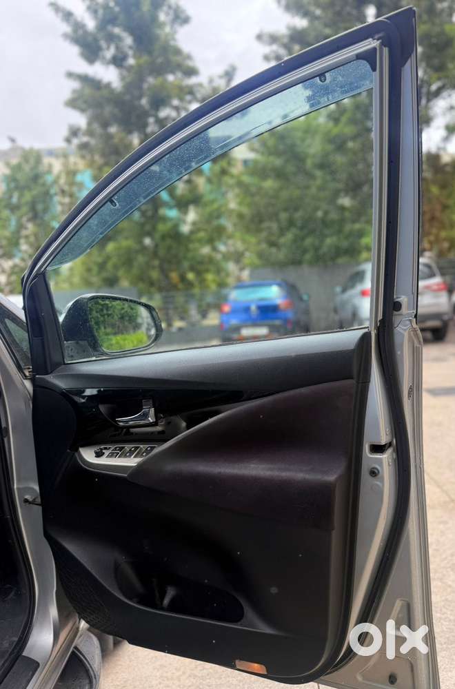 Toyota Innova Crysta 2.4 Zx Mt, 2017, Diesel