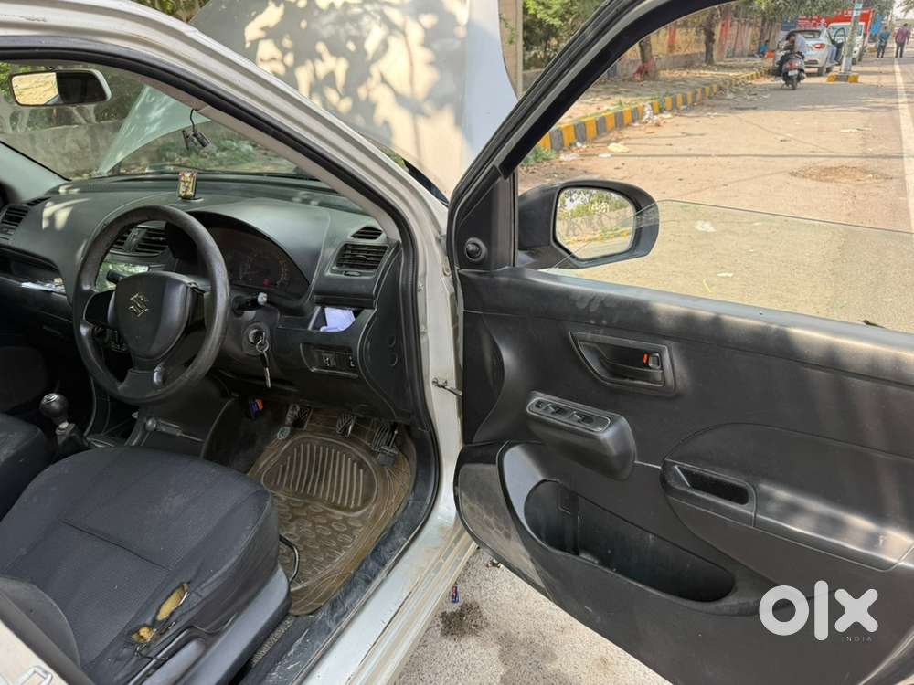 Maruti Suzuki Swift 2012 Cng & Hybrids Well Maintained