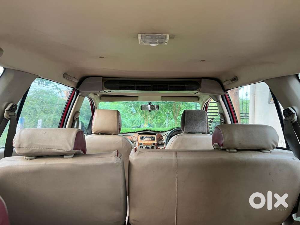 Toyota Innova 2.5 G (diesel) 8 Seater, 2005, Diesel