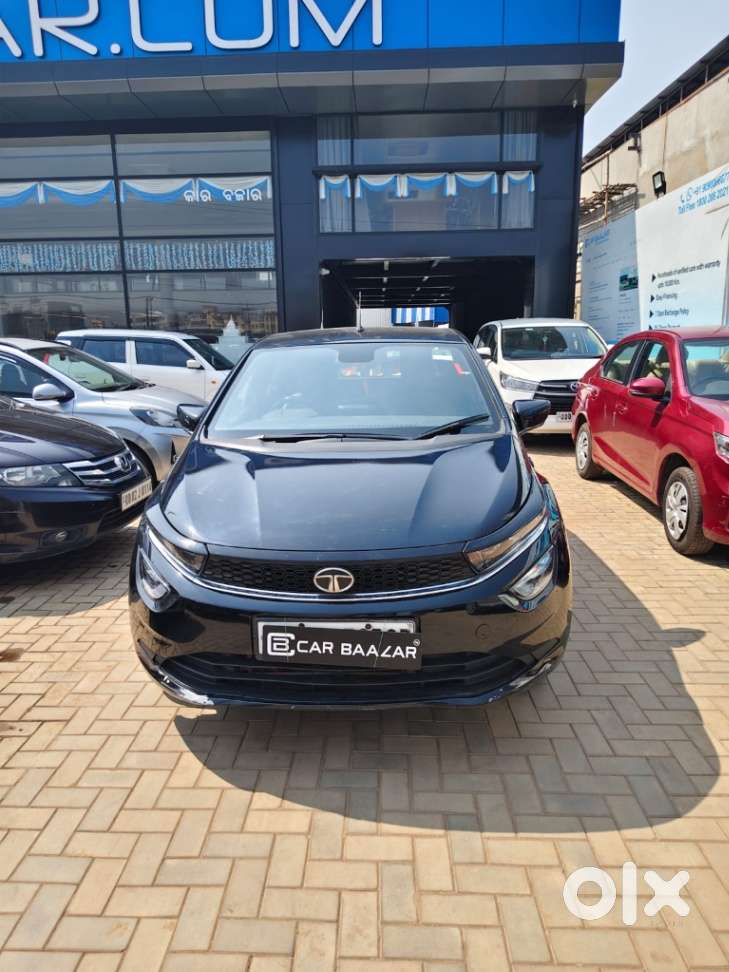 Tata Altroz 1.2 Xz Plus Dark Edition, 2023, Petrol