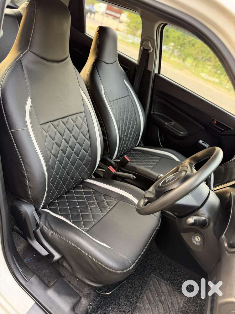 Maruti Suzuki Swift Lxi Option, 2022, Petrol