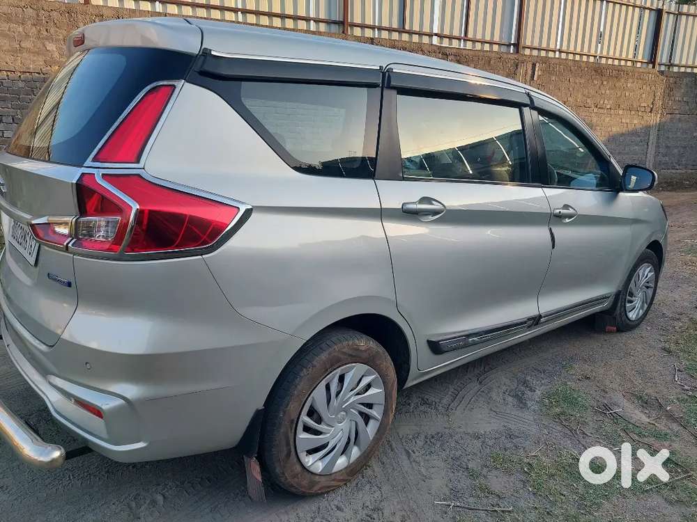 Excellent Conditions All Paper Update, Ertiga Smart Hybrid.
.