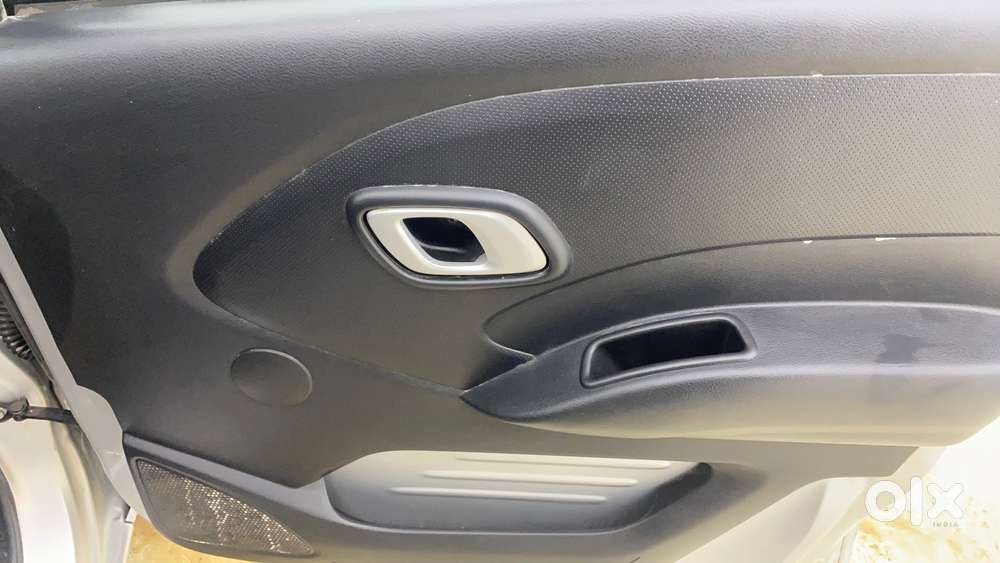 Datsun Redigo T Option, 2018, Petrol