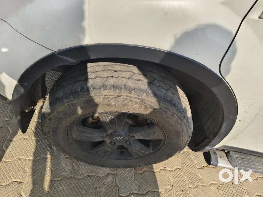 Mahindra Xuv400 2012 Diesel 165000 Km Driven