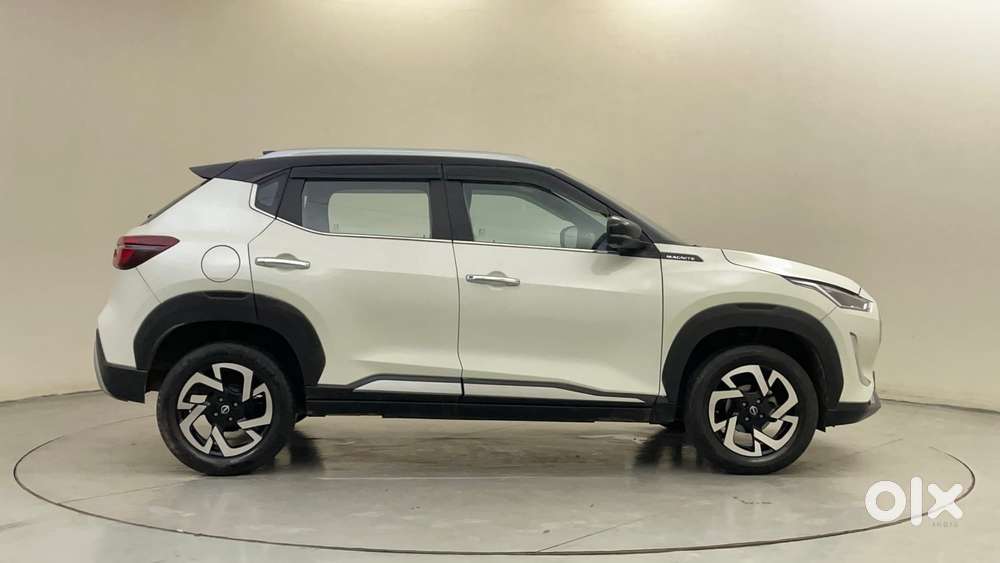 Nissan Magnite 1.0 XV Premium Dual Tone, 2024, Petrol