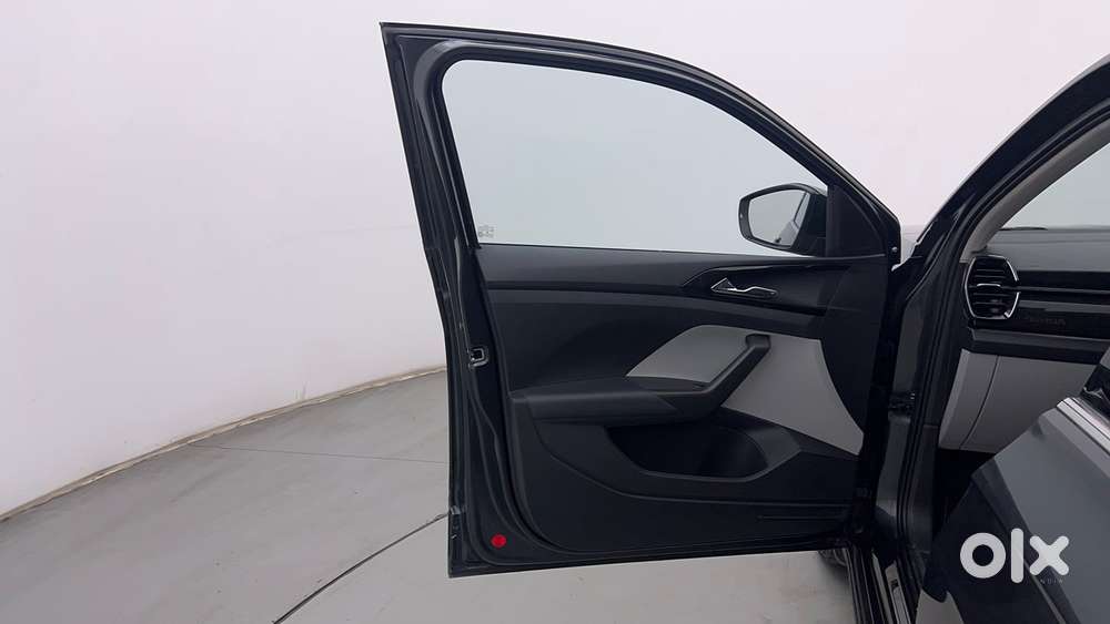Skoda Kushaq Style 1.0l Tsi At, 2024, Petrol