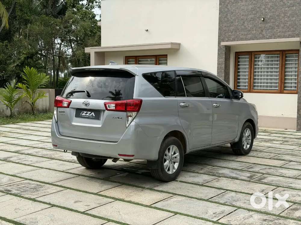 Toyota Innova Crysta 2019-20 Diesel 150000 Km Driven