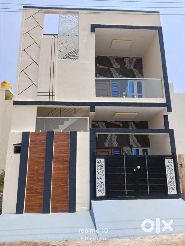 HOUSE FOR LEASE New opening bilding 1st floor all fittings ( 15 lacks)