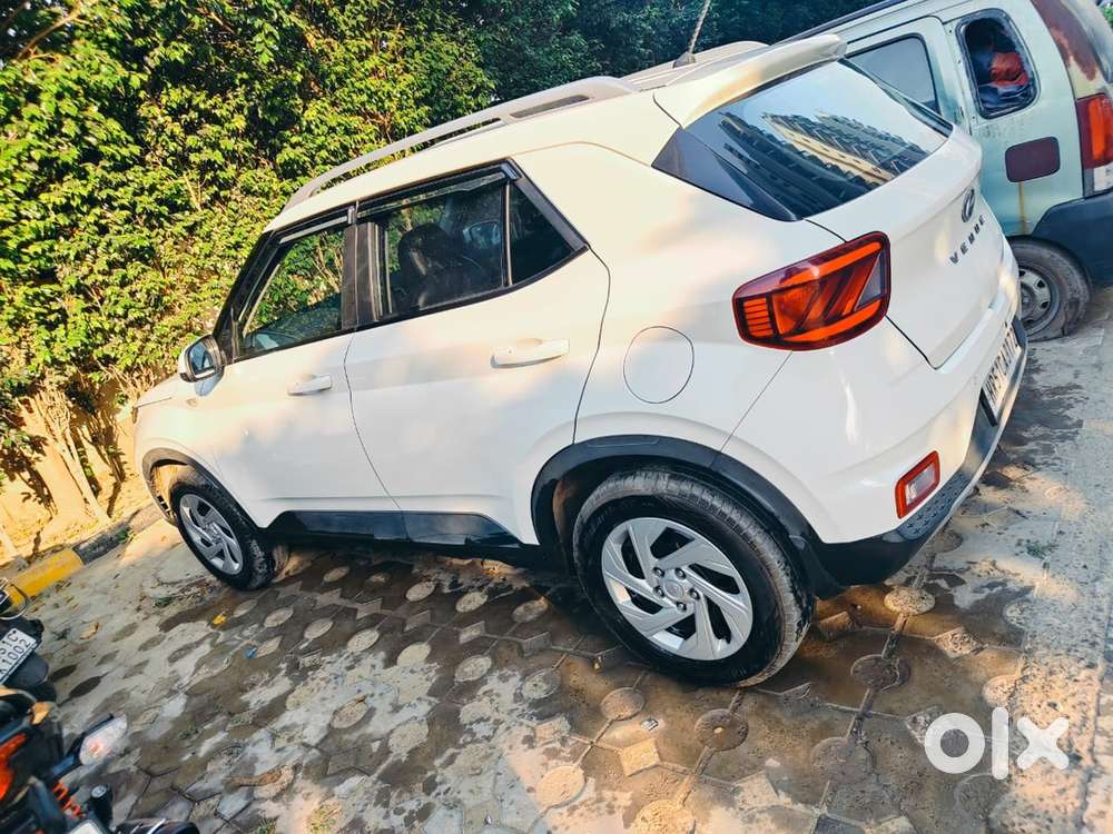 Hyundai Petrol Manual 2020