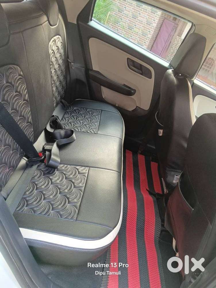 Tata Altroz 1.2 Xt, 2024, Petrol