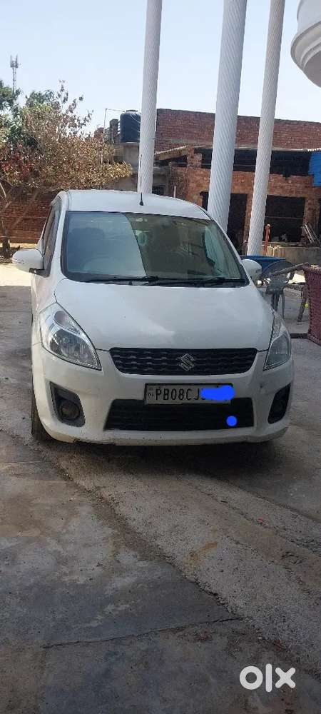 Maruti Suzuki Ertiga 2013 Diesel 100000 Km Driven