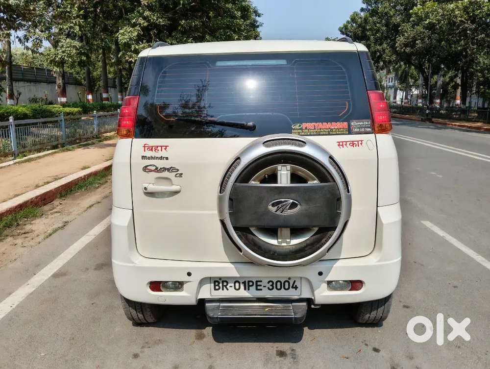 Mahindra Quanto C8 Top Model 2014