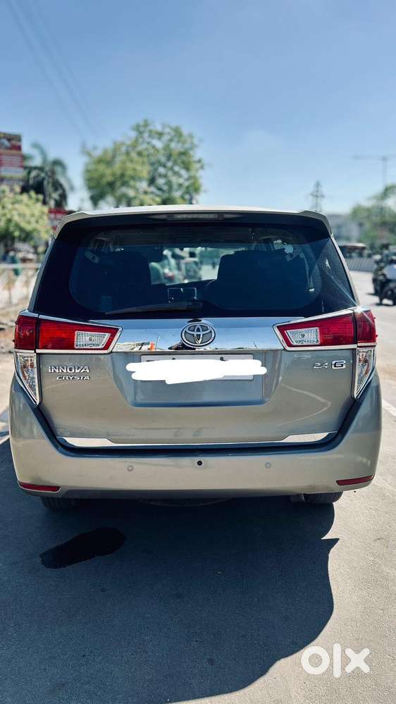 Toyota Innova Crysta 2.4 Gx Mt, 2017, Diesel