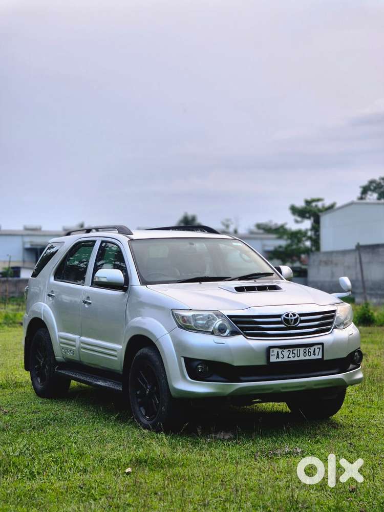 Toyota Fortuner, 2012, Diesel