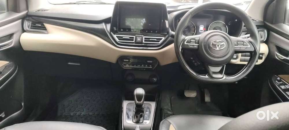 Toyota Glanza 1.2 V, 2025, Petrol