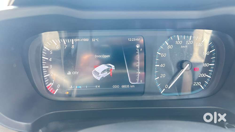 Tata Altroz 1.2 Xz (o), 2021, Petrol