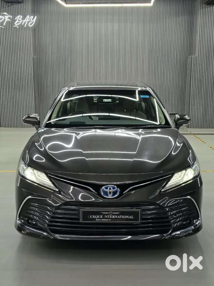 Toyota Camry, 2025, Petrol
