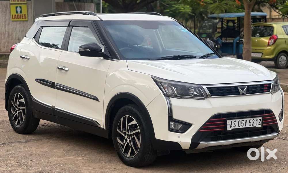 Mahindra Xuv300 W8 Option, 2024, Petrol