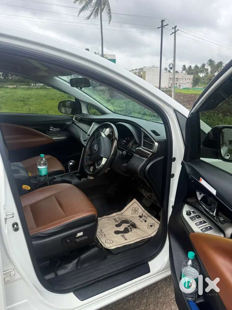 Toyota Innova Crysta Diesel 2022