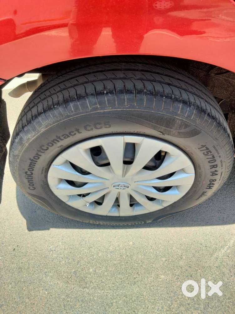 Toyota Etios Liva G, 2012, Petrol