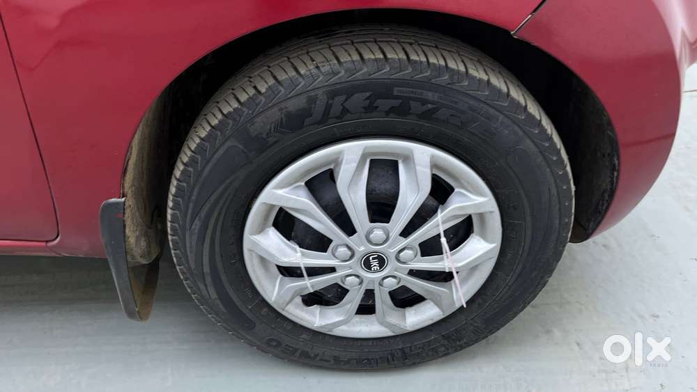 Datsun Redigo 1.0 T (o) Amt, 2019, Petrol