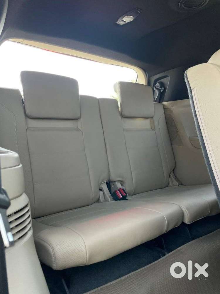 Ford Endeavour 2.2 Titanium 4x2 At, 2019, Diesel