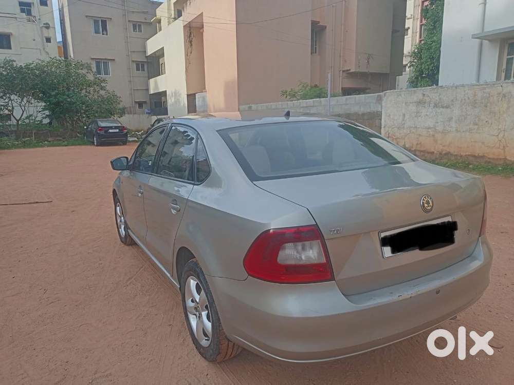 Skoda Rapid Diesel 2013 Year