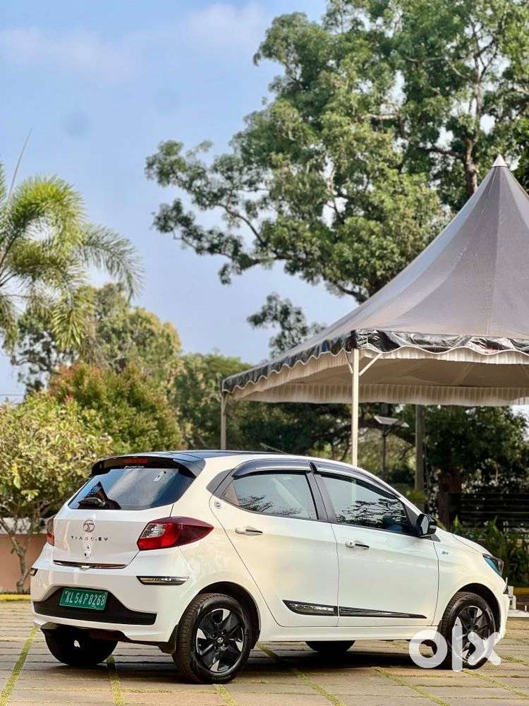 Tata Tiago Ev Xz Plus Tech Lux Long Range Fast Charger, 2023, Electr..