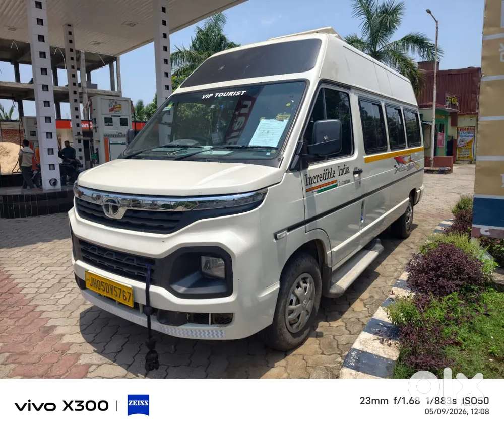 Tata Winger Traveller 2024 Diesel  Commercial 15+d Seater Ac