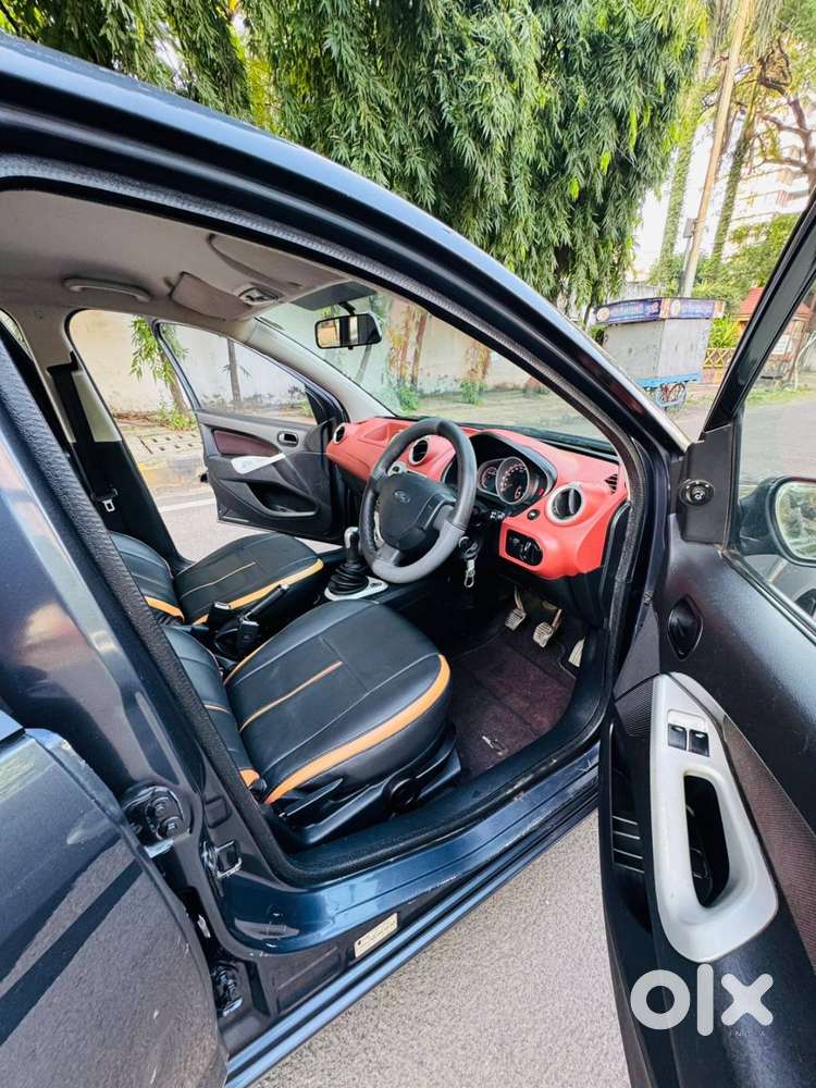 Ford Figo 1.2 Zxi Petrol