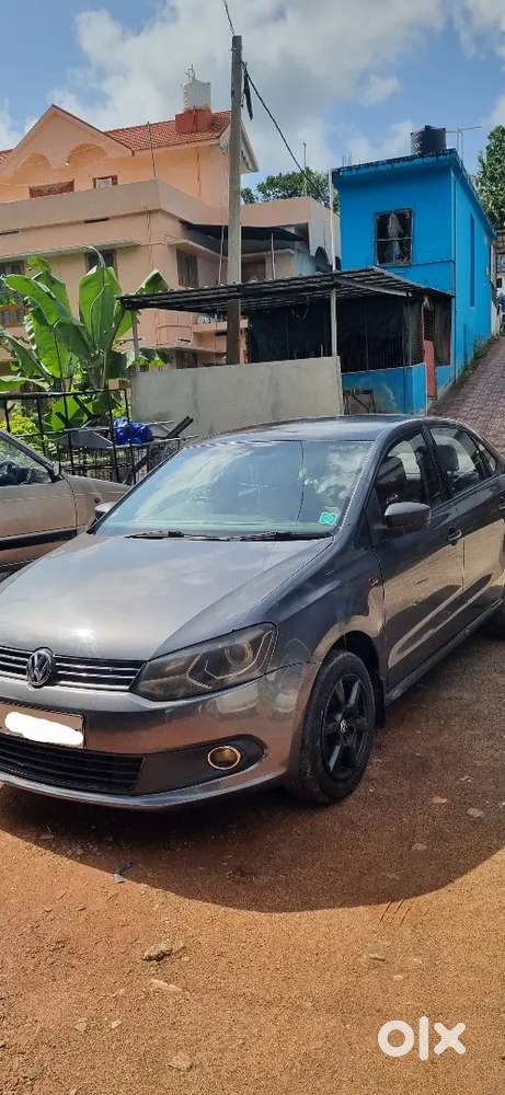 Volkswagen Vento 1.6 Highline 2014