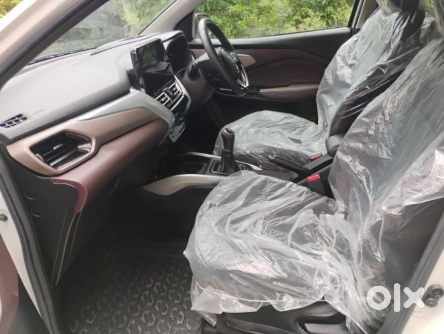 Toyota Urban Cruiser Taisor V 1.0 Petrol Mt, 2025, Petrol