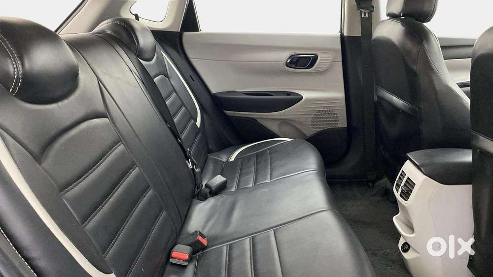 Hyundai New I20 1.2 Sportz Ivt, 2023, Petrol