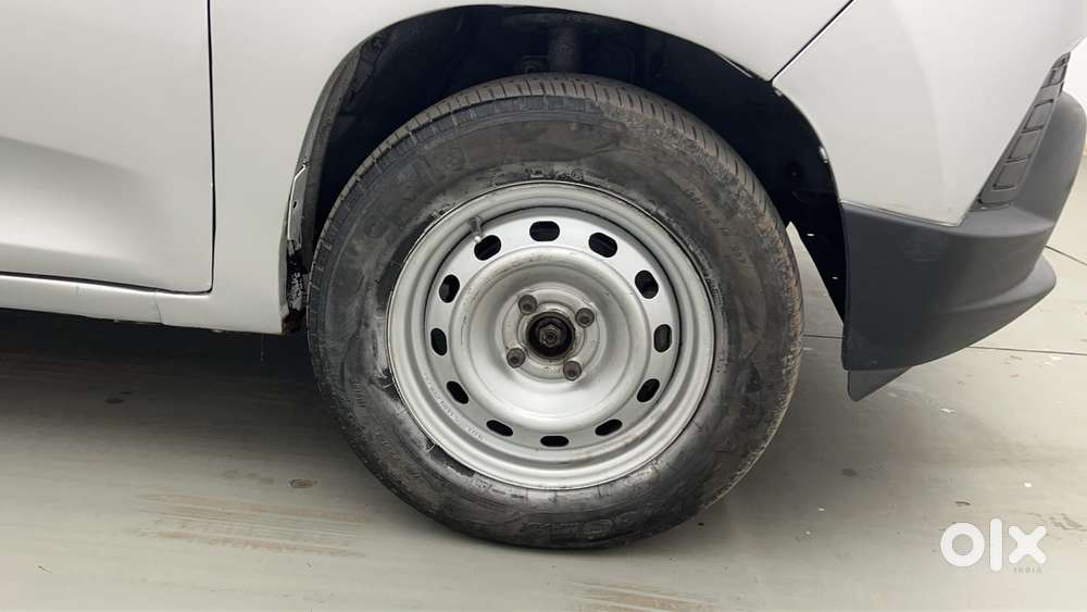 Mahindra Kuv 100 2016-2017 Mfalcon G80 K2, 2016, Petrol