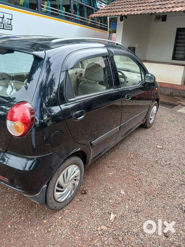 Chevrolet Spark Petrol 2010