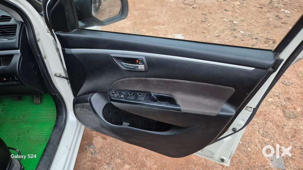 Maruti Suzuki Swift Vxi, 2014, Petrol